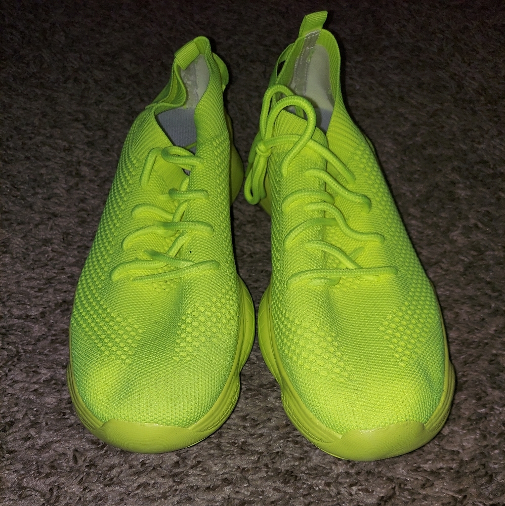 Sneaker